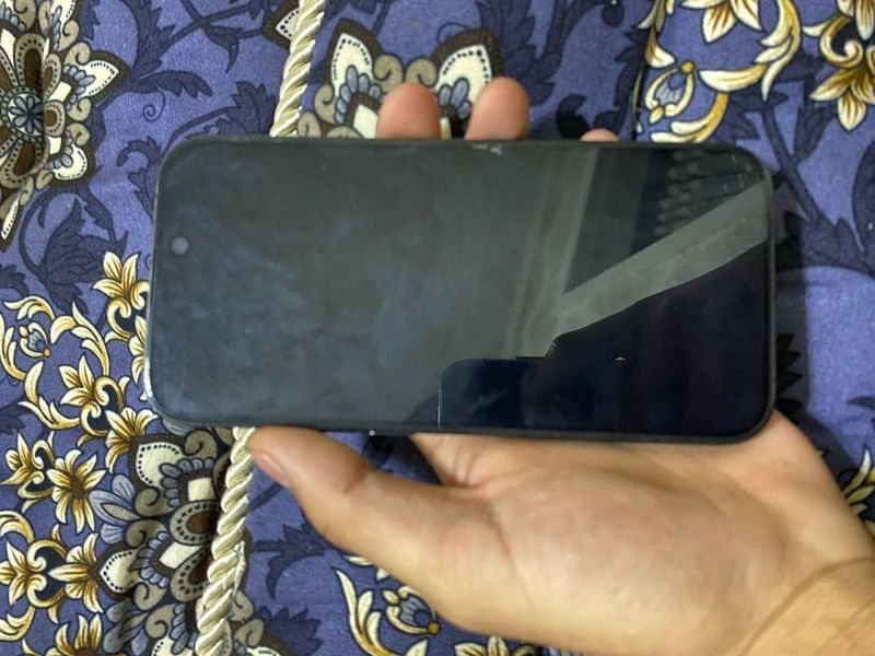 Iphone 15 pro black titanium