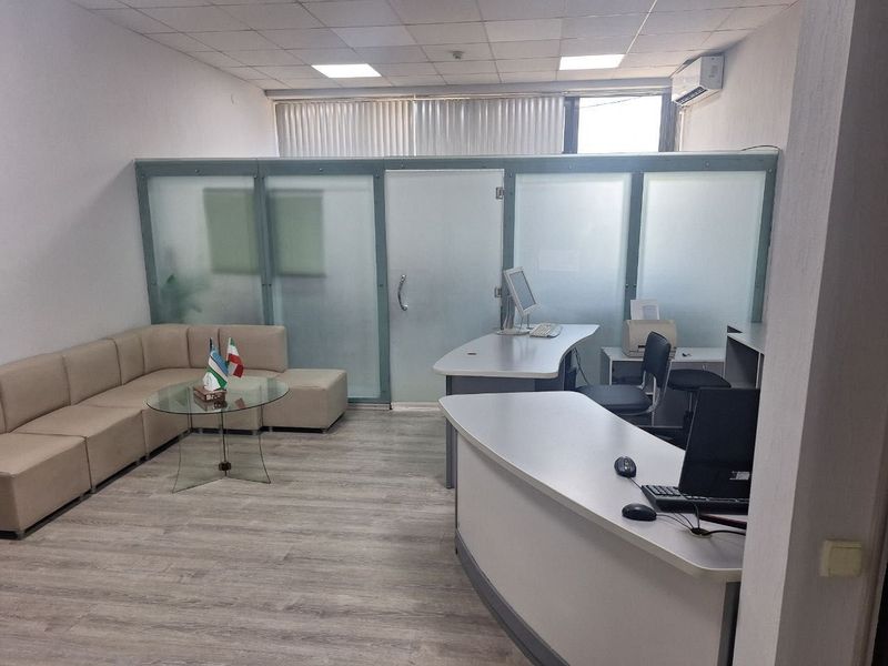 Сдается офис на дархане от собственника 65 кв м! 2000$ Сдается офис на дархане от собственника 65 кв м! 2000$