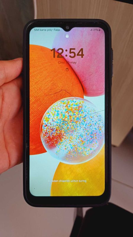 Samsung Galaxy A14 4/64 Qora holati yaxshi Samsung Galaxy A14 4/64 Qora holati yaxshi