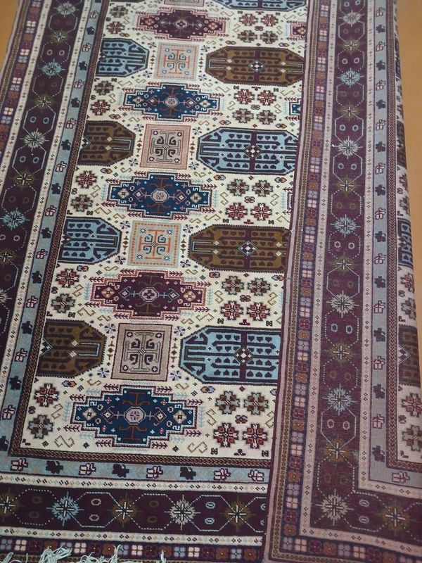 Qadimiy Turhmen gilami