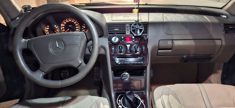Mers мерседес w202 Mers мерседес w202