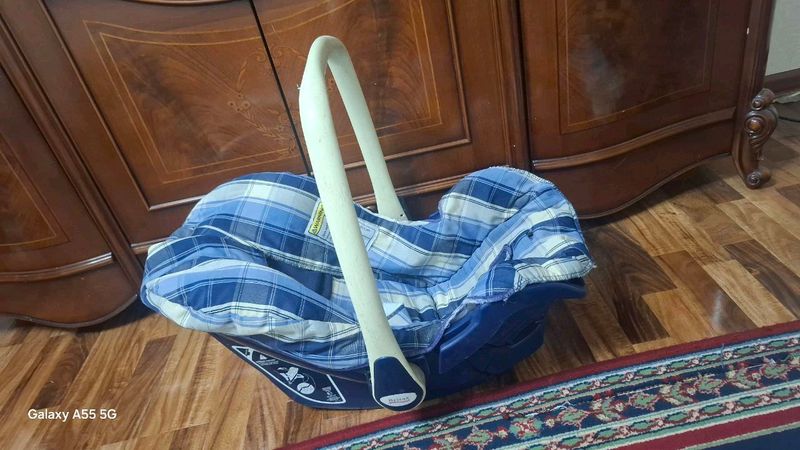 автокресло