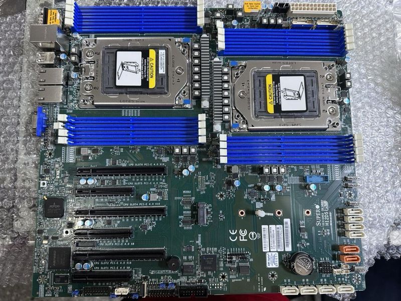 Серверный комлект SUPERMICRO Amd epyc 128ядер/256потоков