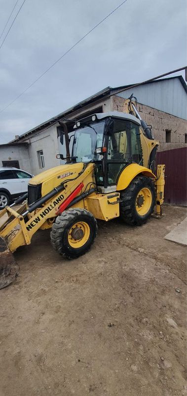Экскаватор погрузчик NEWHOLLAND B90B Экскаватор погрузчик NEWHOLLAND B90B