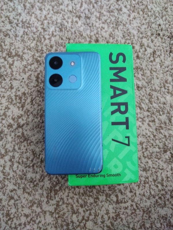 Telefon Infinix smart 6