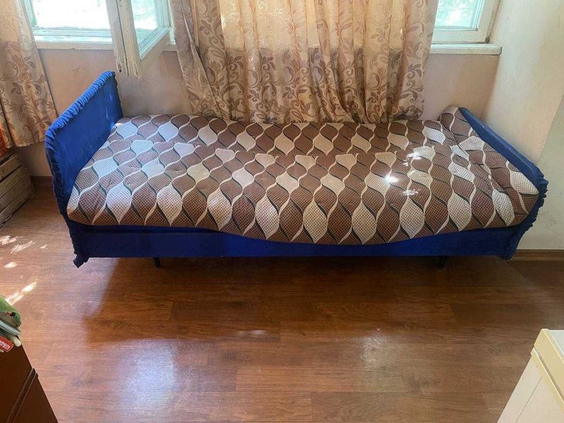 Кровать односпальная