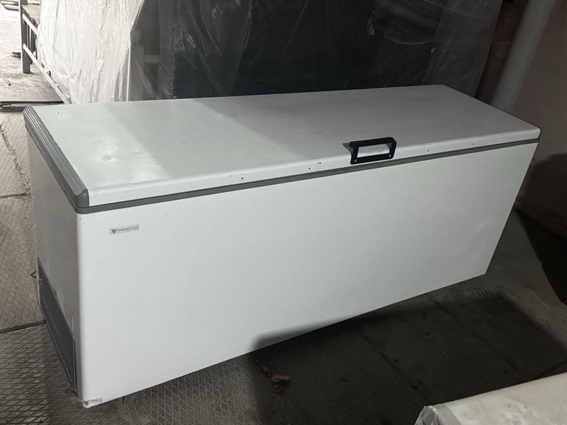 Продается морозильник FROSTOR Продается морозильник FROSTOR