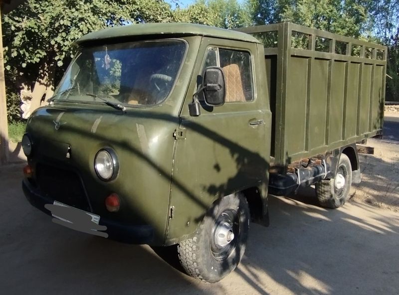 Uaz 3303 sotiladi Uaz 3303 sotiladi