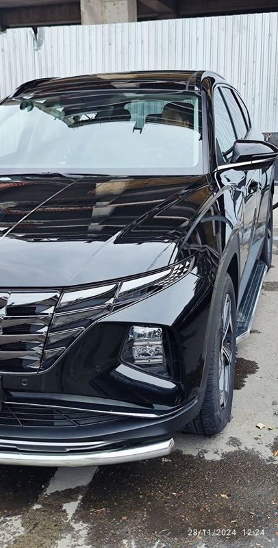 Продажа автомобиля Хундай Туксон . 2.5 мотор . Энг фулл позицияси