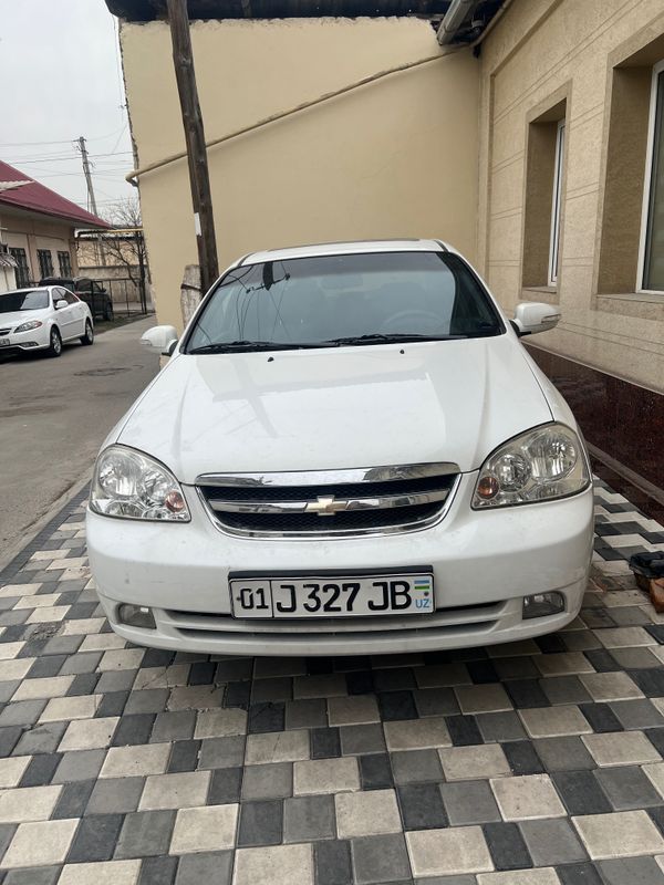 Chevrolet lacetti