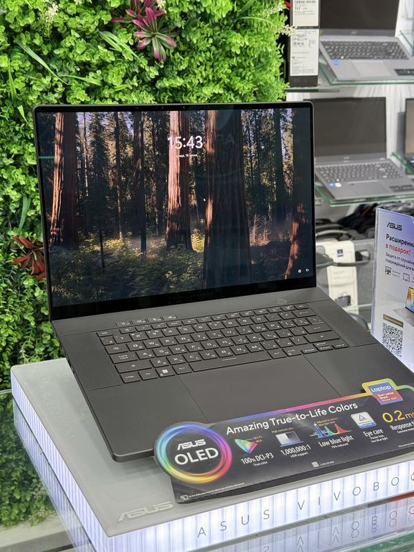 Asus Zephyrus G16 OLED 240HZ Asus Zephyrus G16 OLED 240HZ