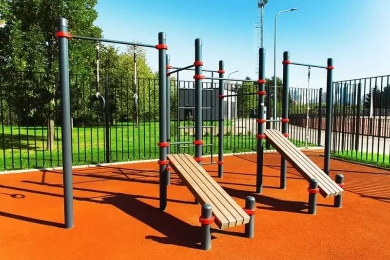 Workout maydonchasi yasab beramiz xarxil turda