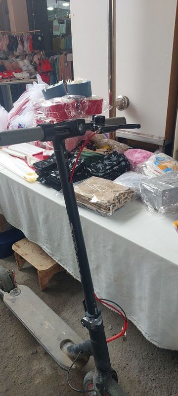 Самакат skilmax до 30км разганяется