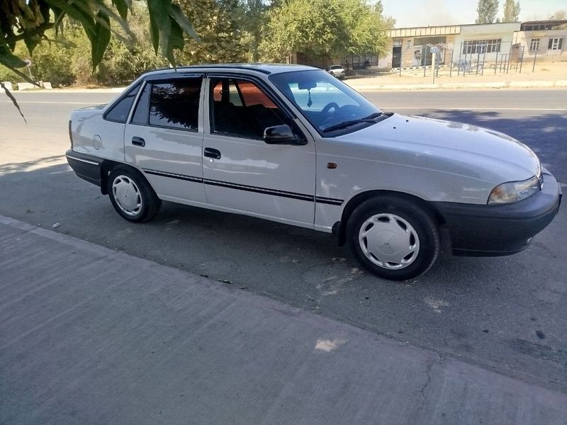 Nexia 1 sotiladi yili 2003 holati alo