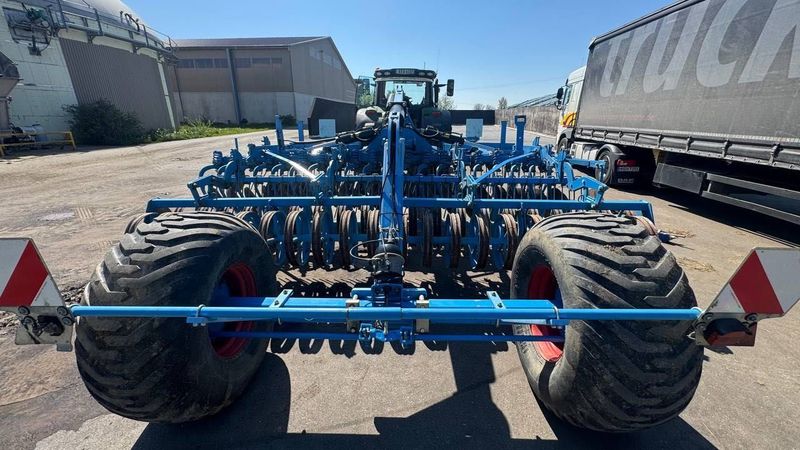 Lemken Rubin 9. Diskabarana Case Puma, John Deere, Claas Arion tortadi Lemken Rubin 9. Diskabarana Case Puma, John Deere, Claas Arion tortadi