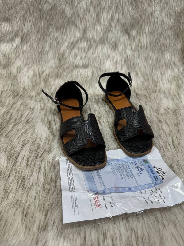 Xitoy maxsuloti Hermes dakumentli