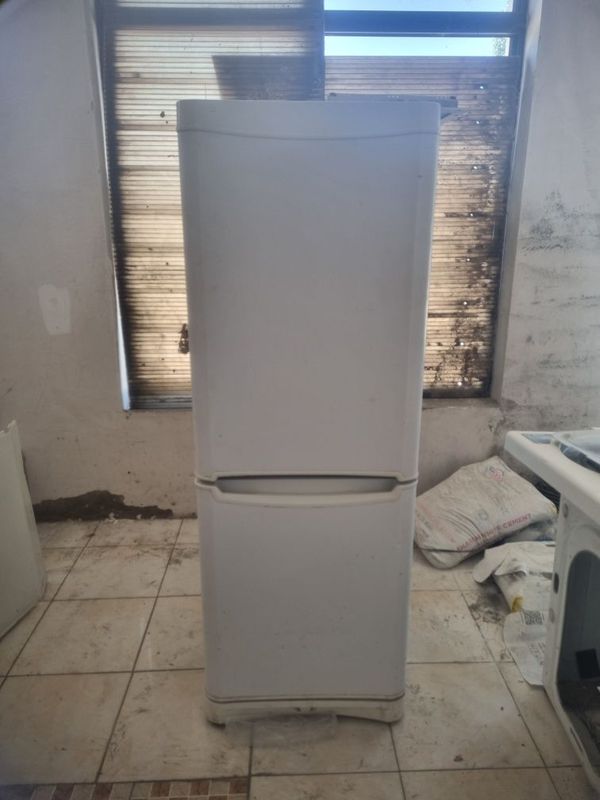 Indesit haladelnik Indesit haladelnik