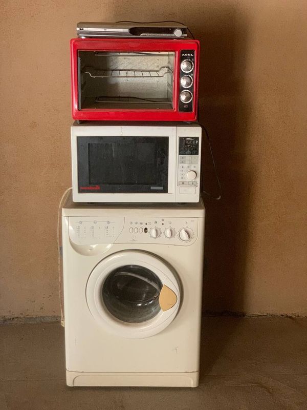 4tasini 60$ berladi 4tasini 60$ berladi
