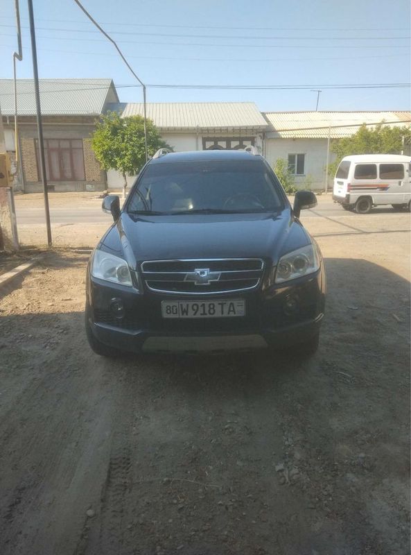 Chevrotet Captiva 2009 mator yangi xadavoyi zoʻr narxini kelishamiz Chevrotet Captiva 2009 mator yangi xadavoyi zoʻr narxini kelishamiz