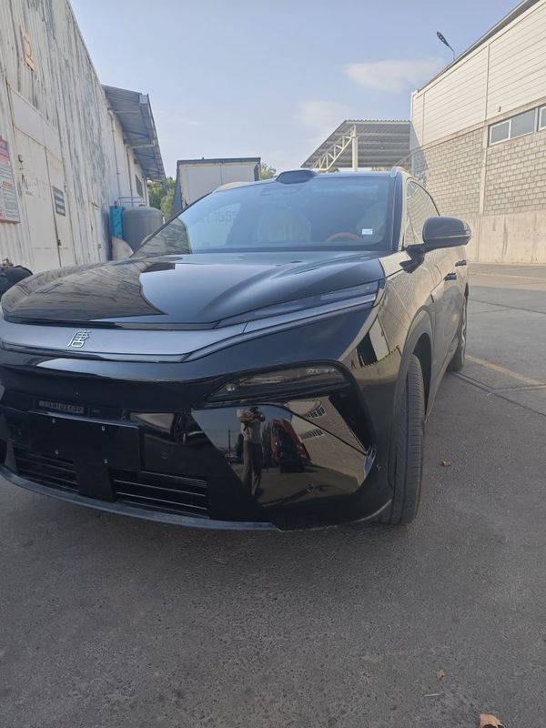 Byd Tang L 4wd full option
