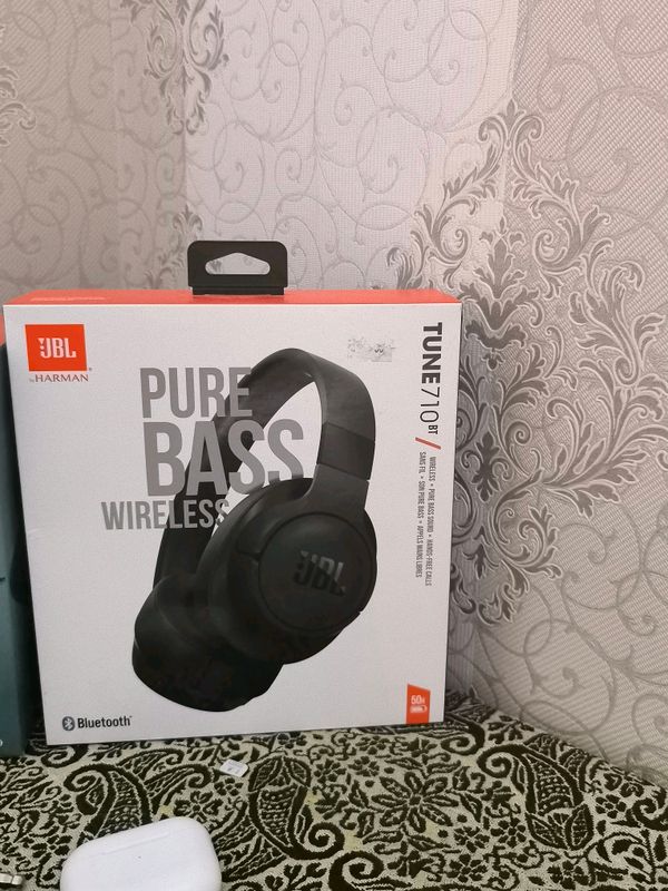 наушники JBL Tune 710BT наушники JBL Tune 710BT