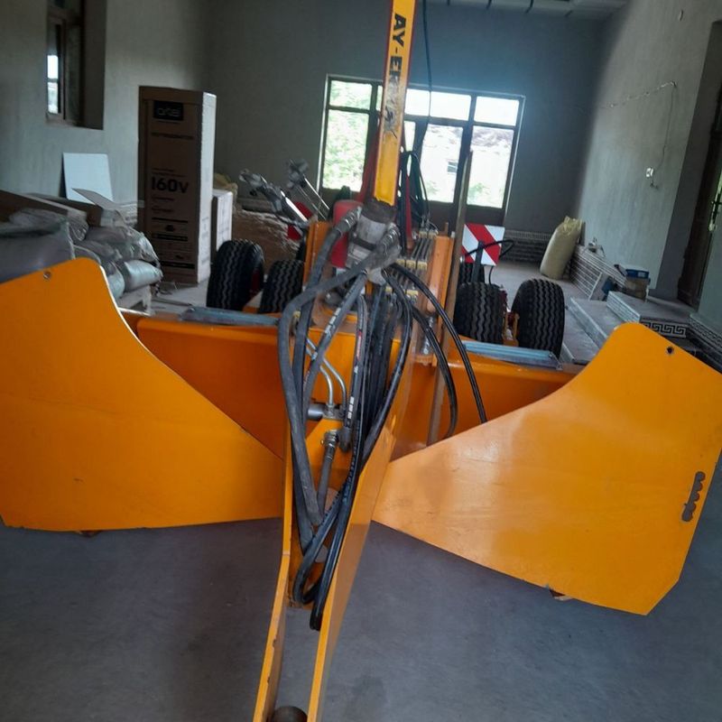 Lazer aparat 4 metrlik holati yangi ishlatilmagan Lazer aparat 4 metrlik holati yangi ishlatilmagan
