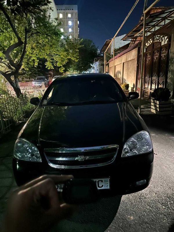 lacetti srochni 2013 A/T lacetti srochni 2013 A/T