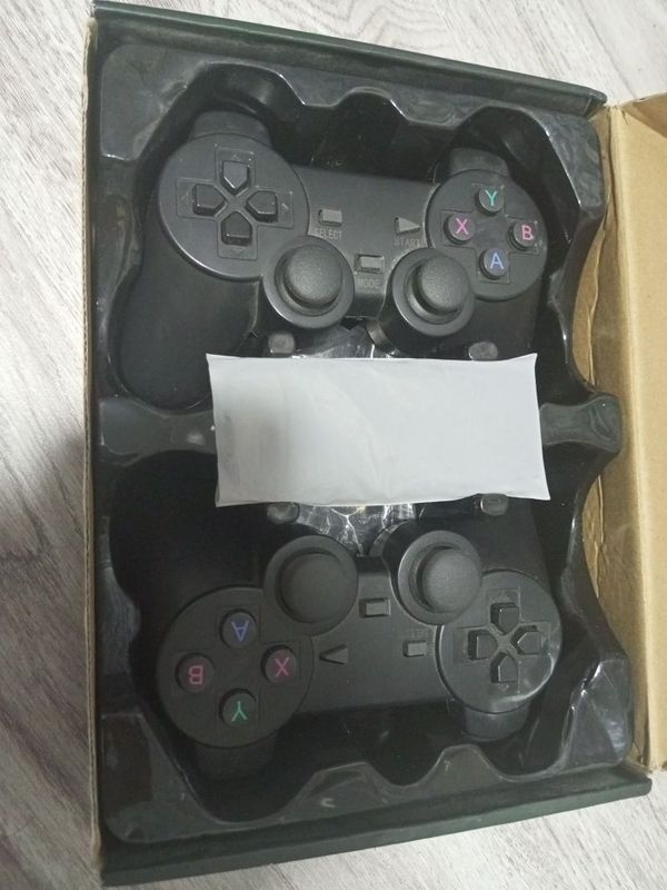 Game Stick Lite 20.000 ta retro o'yin Game Stick Lite 20.000 ta retro o'yin