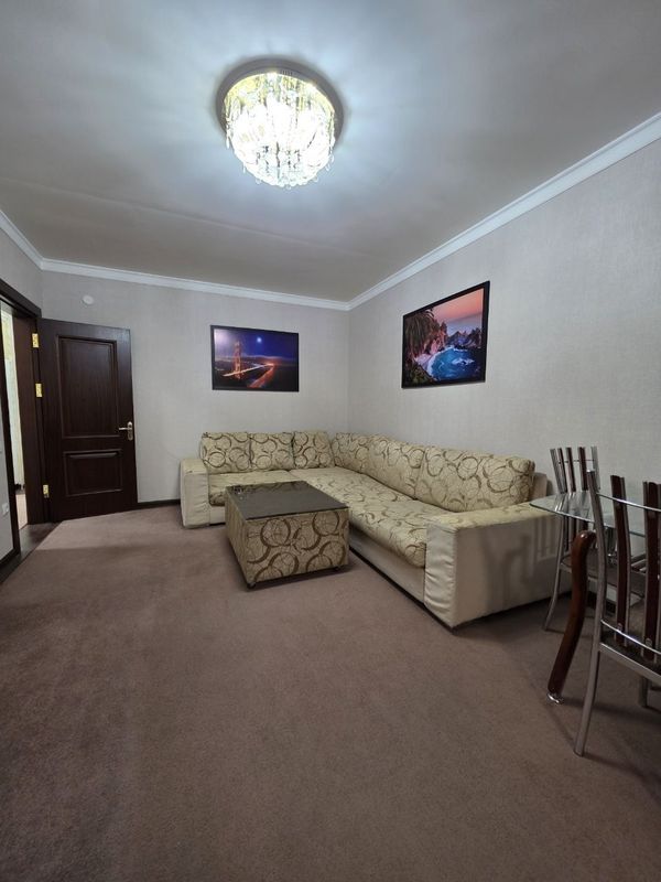 Продам квартиру Нукуская спец план 3/2/5 80м2 Продам квартиру Нукуская спец план 3/2/5 80м2