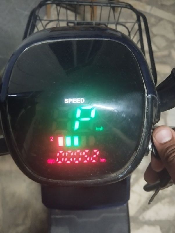 Skuter sotiladi xolat yangi