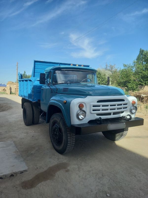 Zil MMZ 4502 sotiladi Zil MMZ 4502 sotiladi