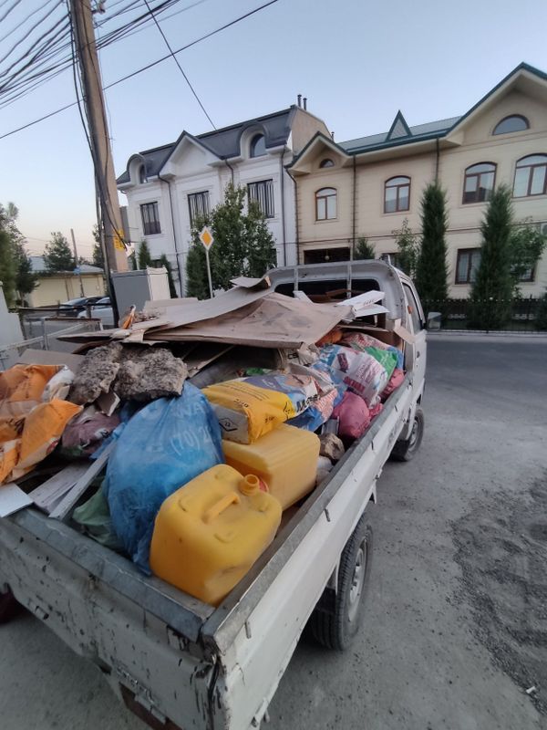 Мусор ташиш хизмати/Вывоз мусор. Yuklovchi xizmati bor Мусор ташиш хизмати/Вывоз мусор. Yuklovchi xizmati bor