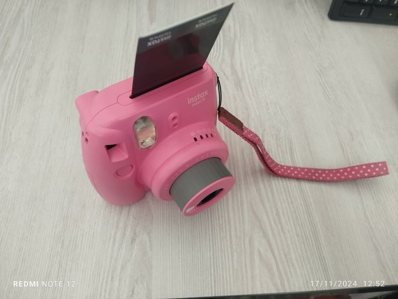 Camera Instax mini 9