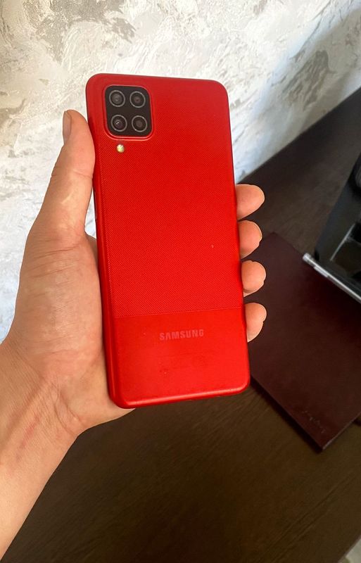 Samsung A12 ideal sotiladi. Samsung A12 ideal sotiladi.