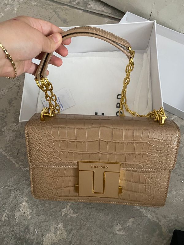 Tom Ford sumkasi karobka dakument Tom Ford sumkasi karobka dakument