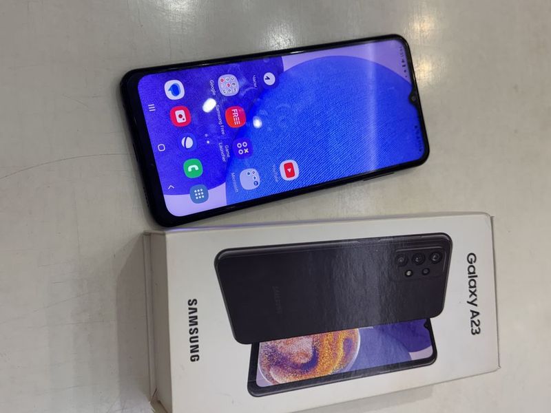 SamsungS23 сотилади SamsungS23 сотилади