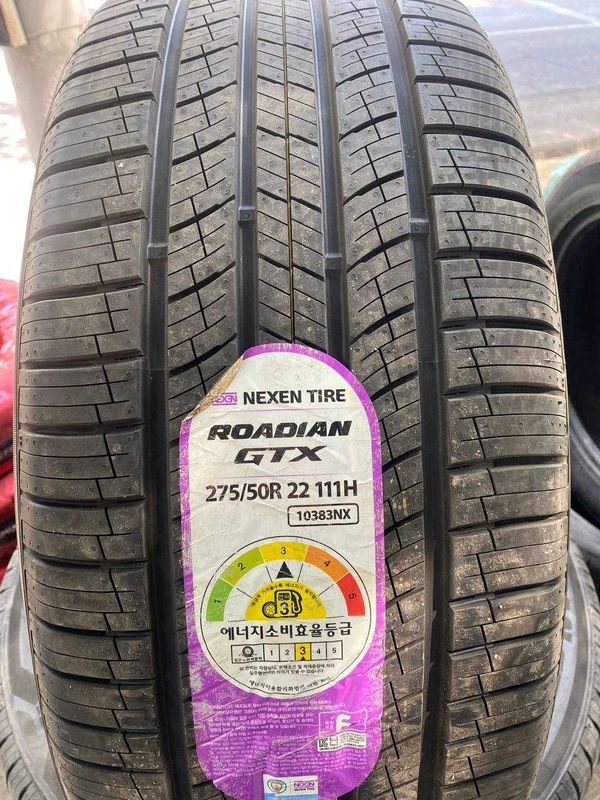 Nexen Roadian GTX 275/50R22 Nexen Roadian GTX 275/50R22