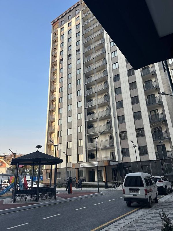 Продается трёхкомнатная Новостройка в Яккасарайском районе Продается трёхкомнатная Новостройка в Яккасарайском районе