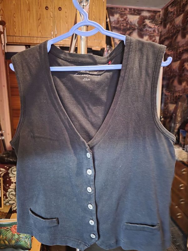 Продам желет s Oliver Продам желет s Oliver
