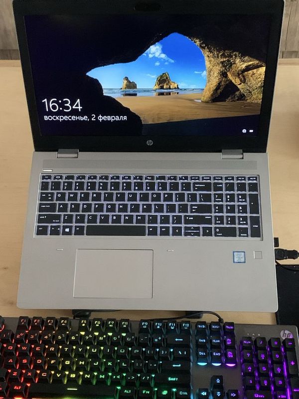 HP notebook 250$