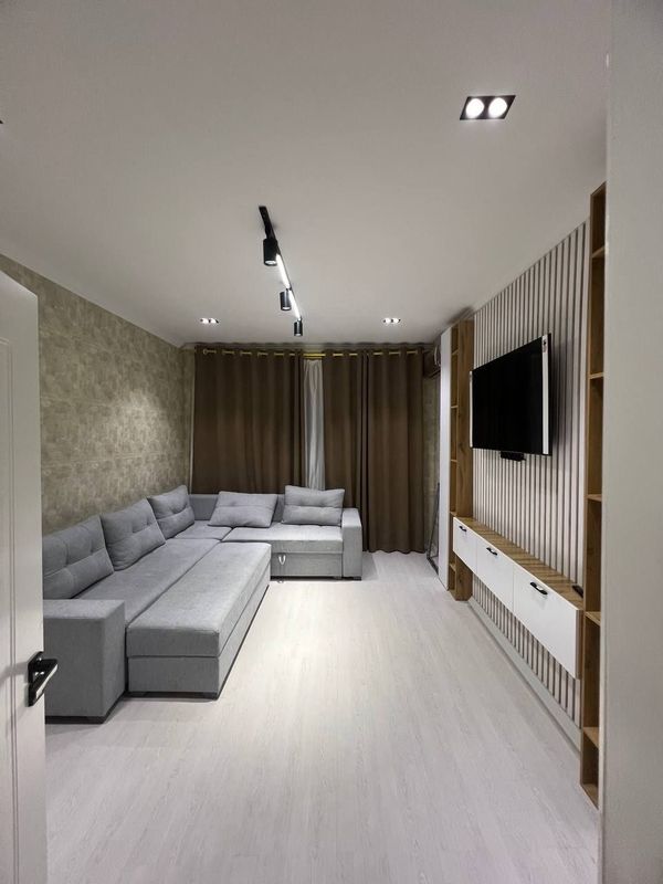 Сергели 8, Метро, №:126 Сергели 8, Метро, №:126