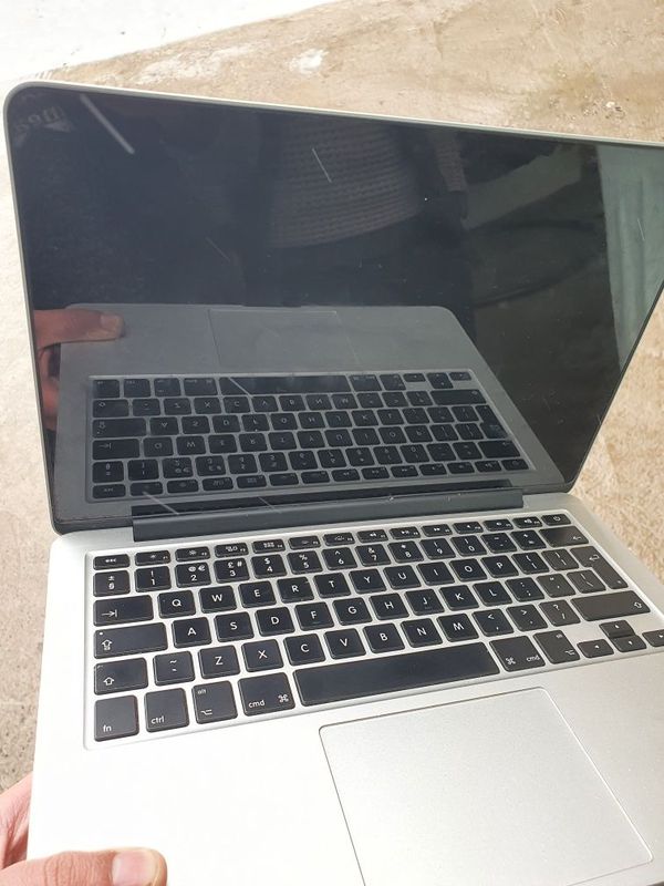 Macbook 2015 kafolati bilan