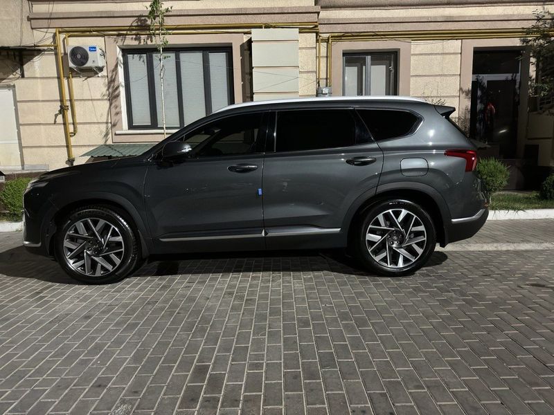 Hyundai SantaFe 2022 yil 26000 xalol Hyundai SantaFe 2022 yil 26000 xalol