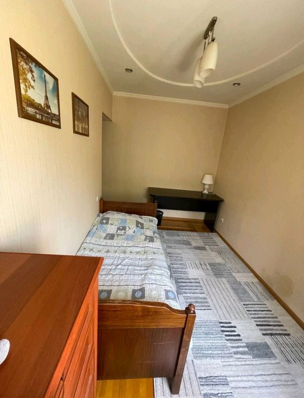кровать деревянная кровать деревянная