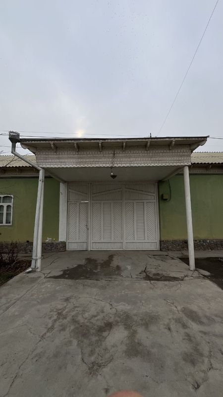 16 сотихли Ховли уй сотилади 16 сотихли Ховли уй сотилади