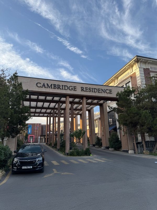 Продаю свою 3/2/5 квартиру 110 кв м -ЖК Cambridge Residents Продаю свою 3/2/5 квартиру 110 кв м -ЖК Cambridge Residents