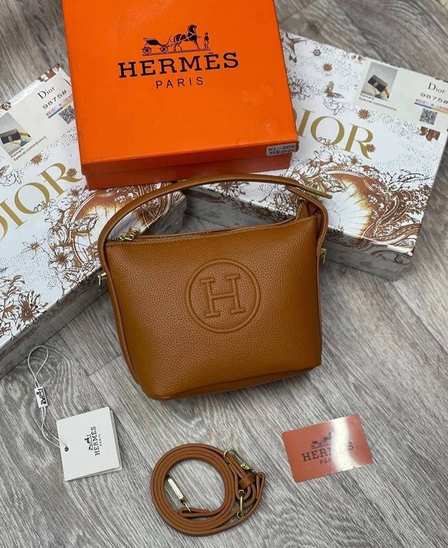 Классическая сумка в стиле Hermès Классическая сумка в стиле Hermès