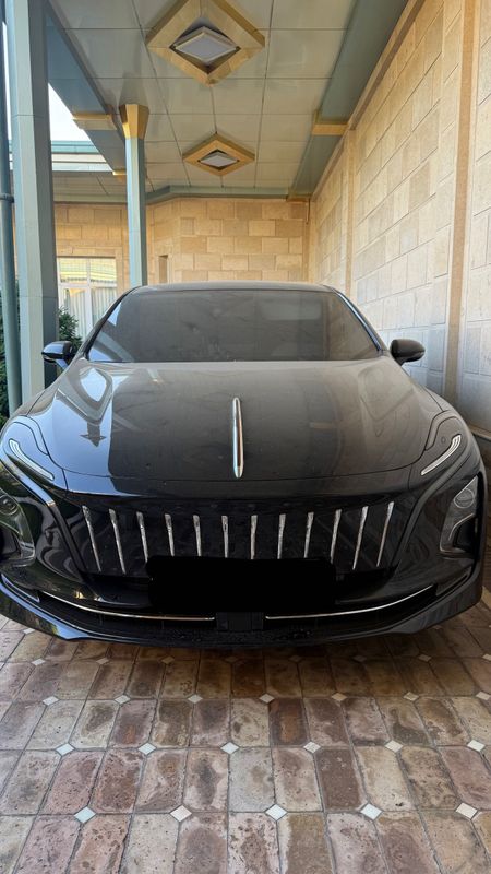 Hongqi-eqm5 full 500 km Hongqi-eqm5 full 500 km