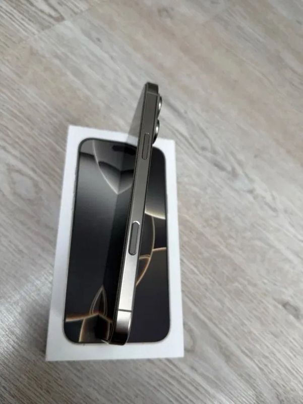 Iphone 16 proooo Iphone 16 proooo