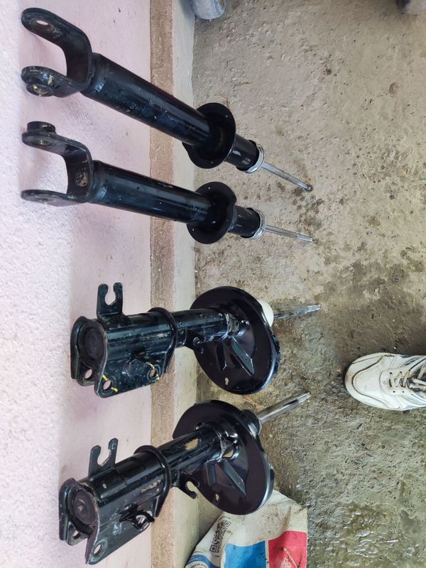 Эпика амартизатор 4 шт Эпика амартизатор 4 шт